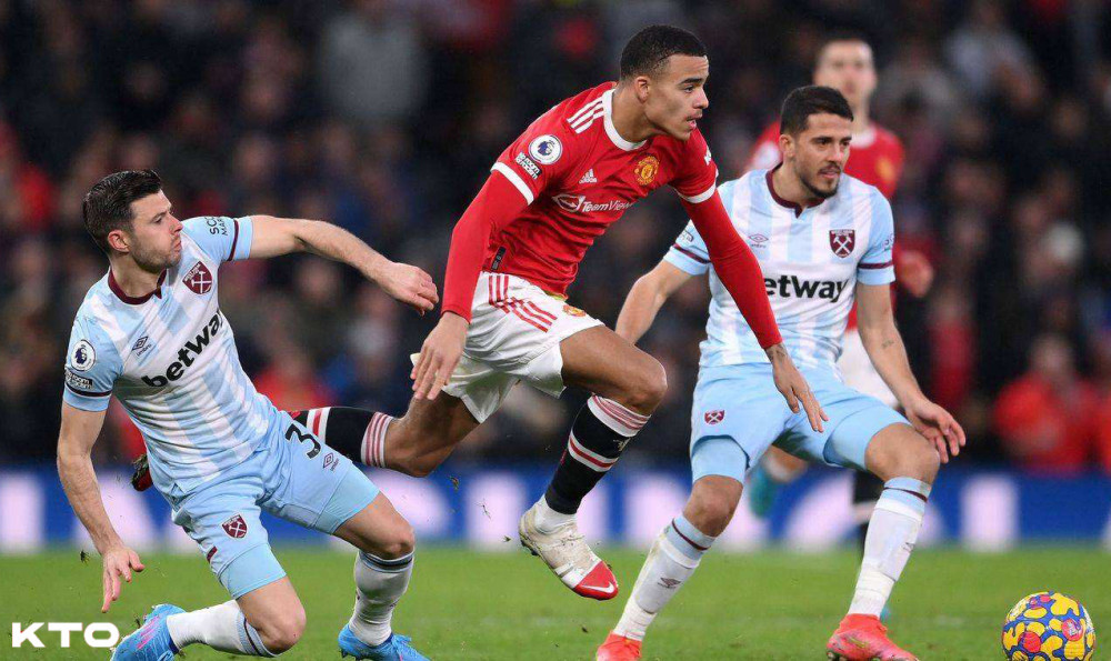  曼联绝杀西汉姆联，C罗替补破门  